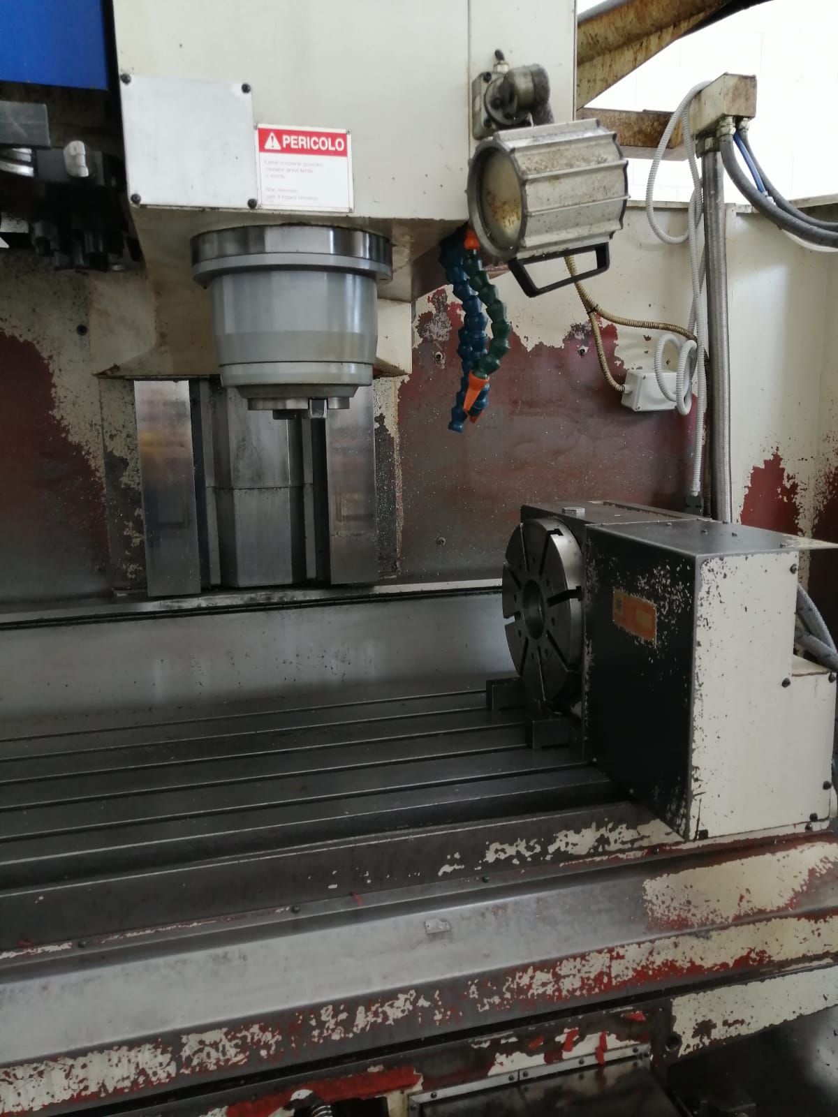 Centro verticale Dart 1150A con 4 asse usato | Fanuc  in vendita - foto 2